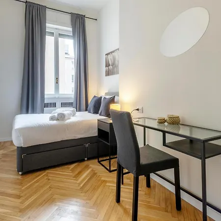 Appartement Elegant Brand New Near Duomo Milan