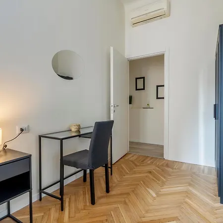 Apartmán Elegant Brand New Near Duomo